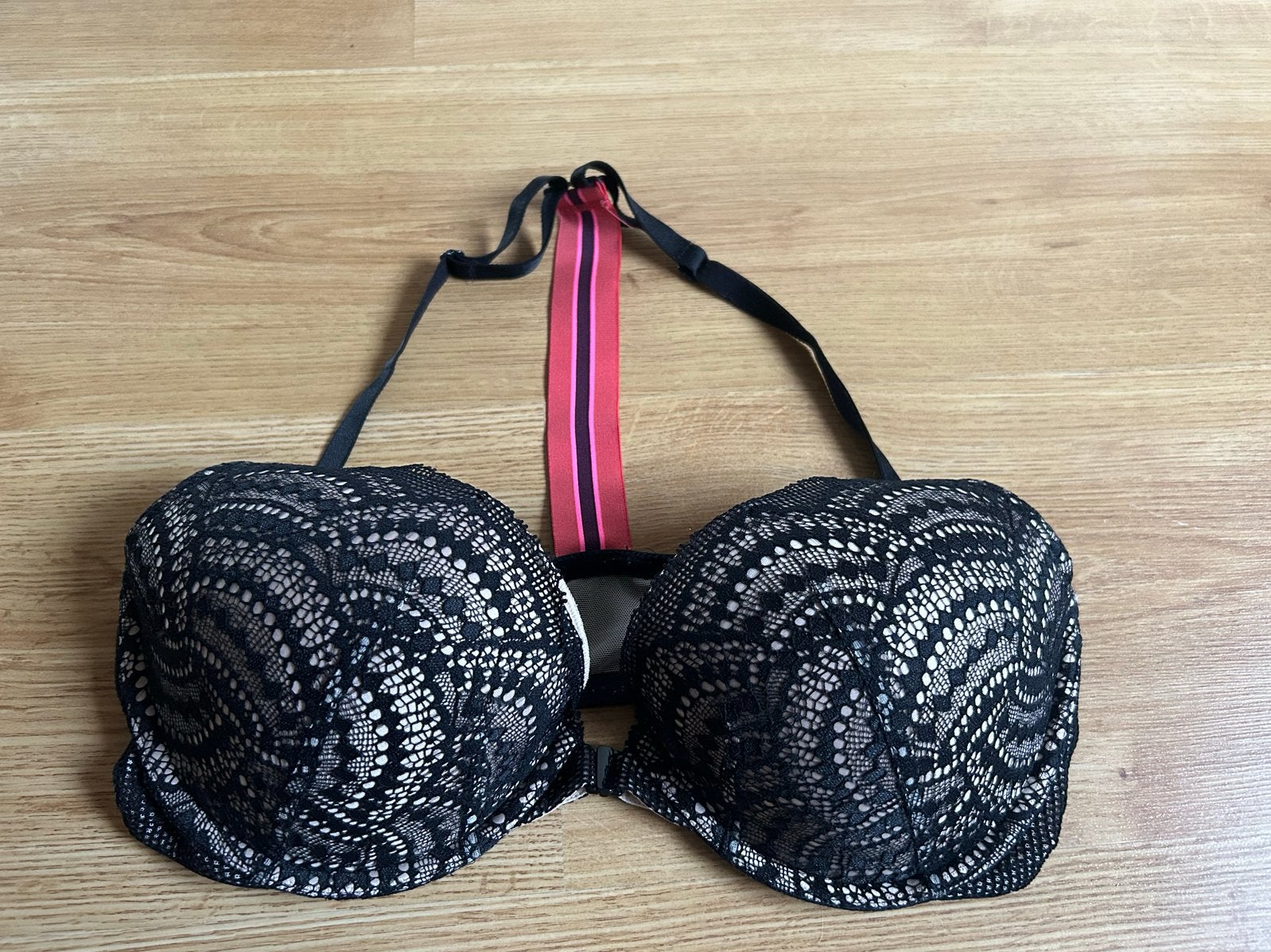 Victoria's Secret BH Zwart Kant 36D, Ophalen of Verzenden, Zwart, BH