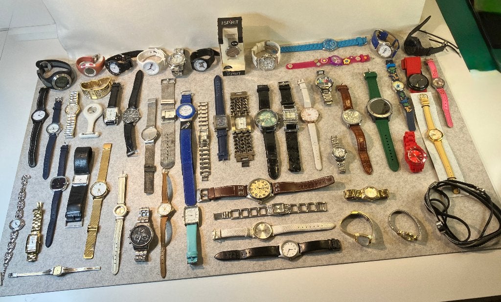 Partij horloges 55 stuks handel hobby lot 14, Overige merken, Staal, Gebruikt, Staal