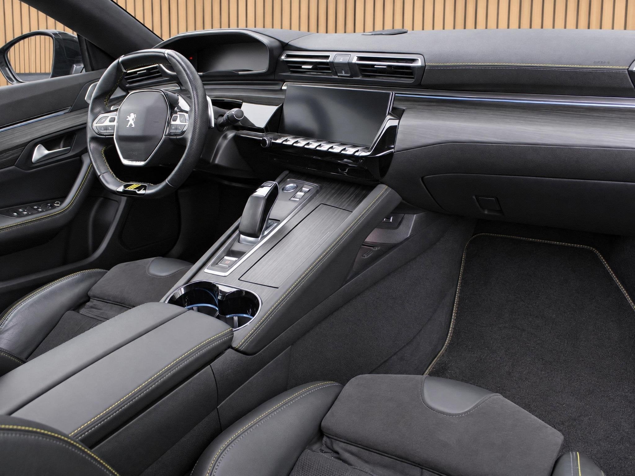 Peugeot 508 1.6 HYbrid Peugeot Sport Engineered | Navi / Sch, Auto's, Gebruikt, Euro 6, 4 cilinders, 360 pk