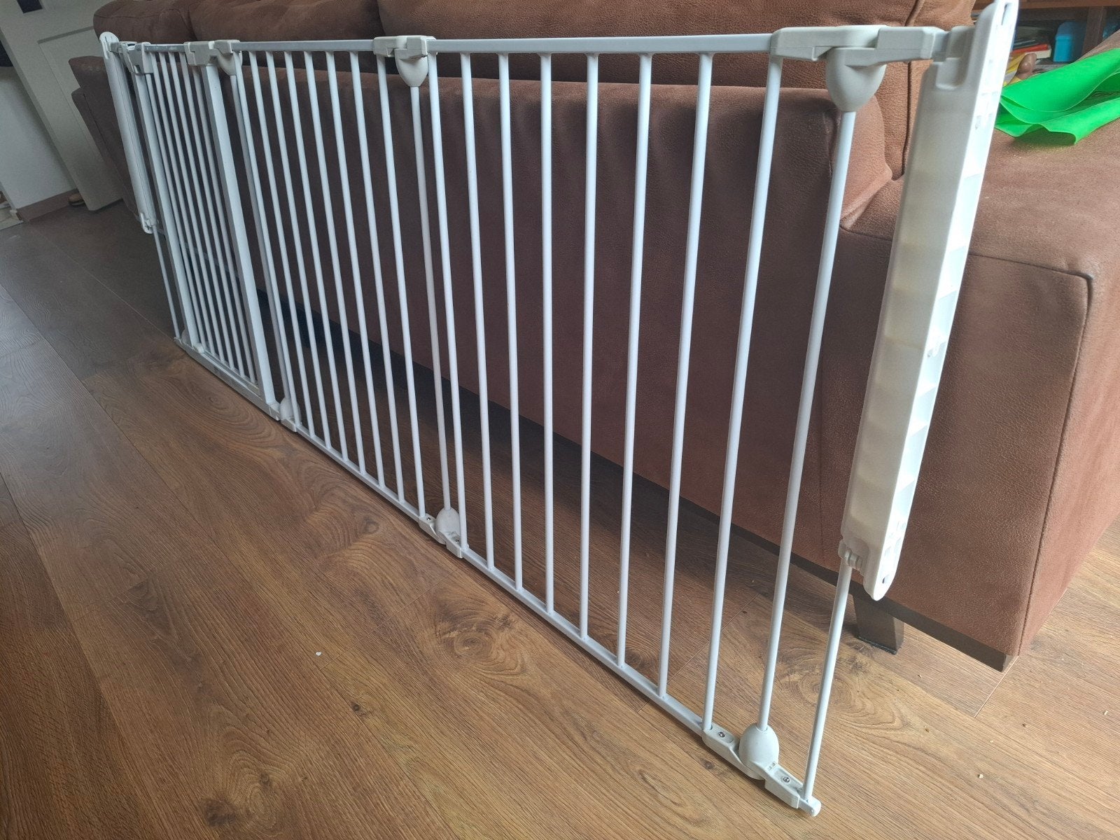 Noma Configure Gate Veiligheidshekje - Wit, Uitschuifbaar, Kinderen en Baby's, Traphekjes, Ophalen, Zo goed als nieuw, 115 cm of meer