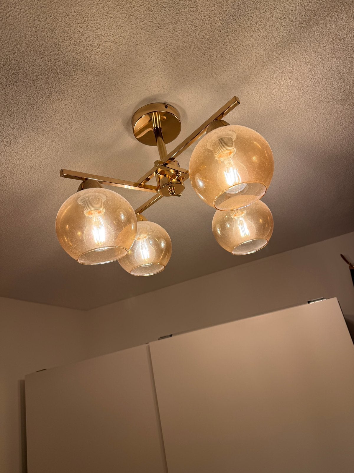 Gouden plafondlamp, Ophalen, Zo goed als nieuw