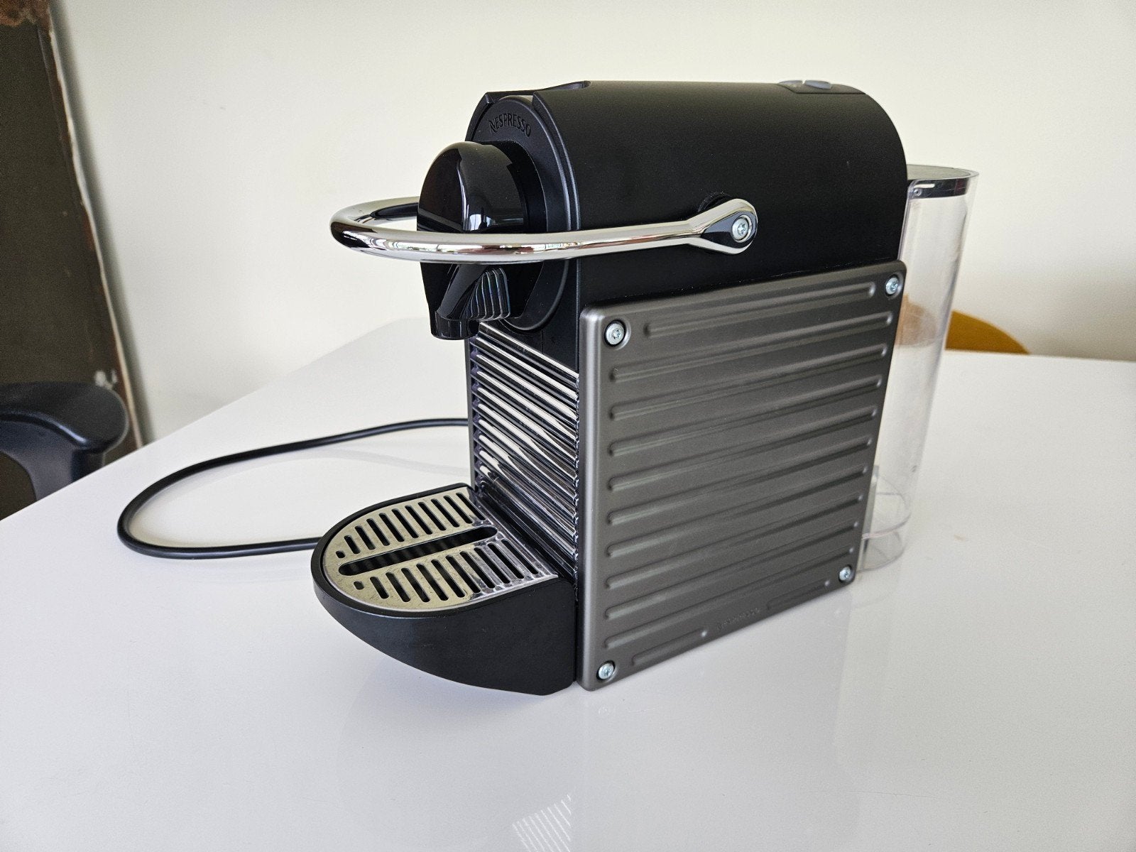 Nespresso Pixie koffiecupmachine