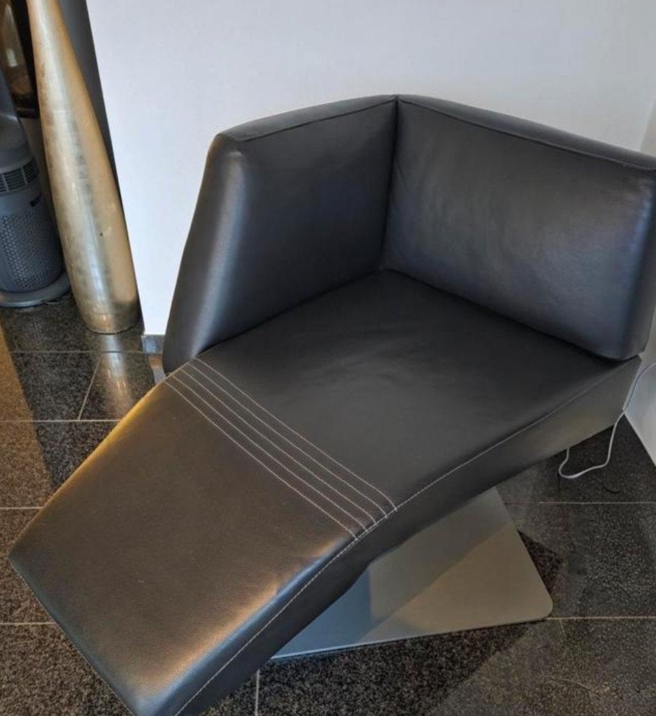 Zwarte Leren Chaise Lounge, Huis en Inrichting, Ophalen, Eenpersoons, Leer, Zo goed als nieuw
