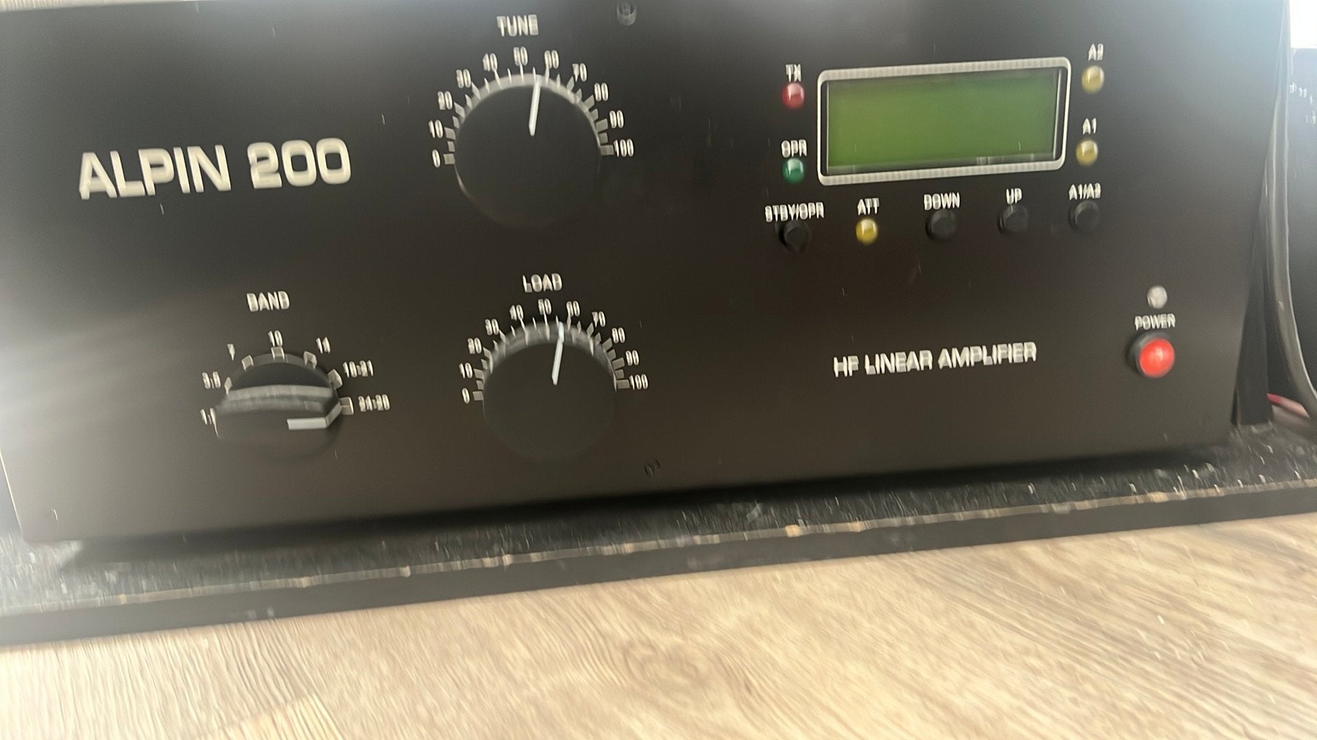 Alpin 200 hf lineair 2kW+ op alle (amateurbanden), Ophalen, Gebruikt
