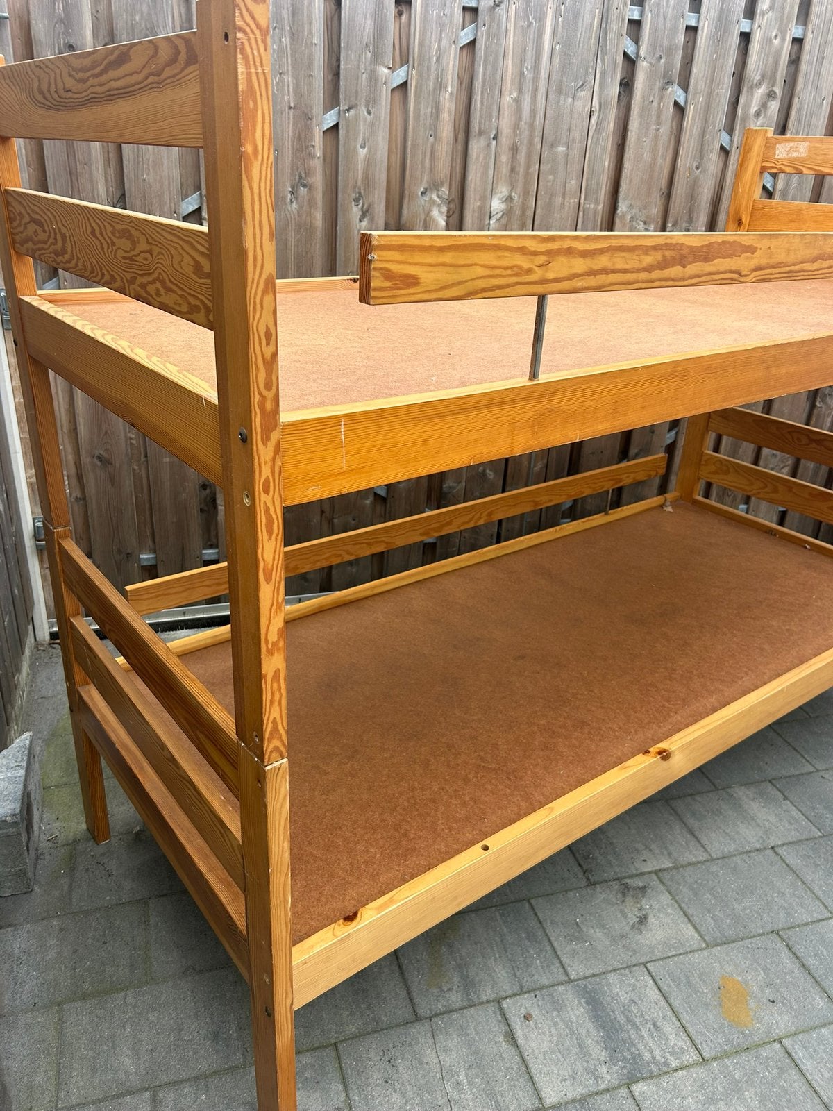 HOUTEN BEDFRAME: KAN OMGEBOUWD WORDEN TOT STAPELBED, Ophalen, Gebruikt, Tweepersoons, 80 cm