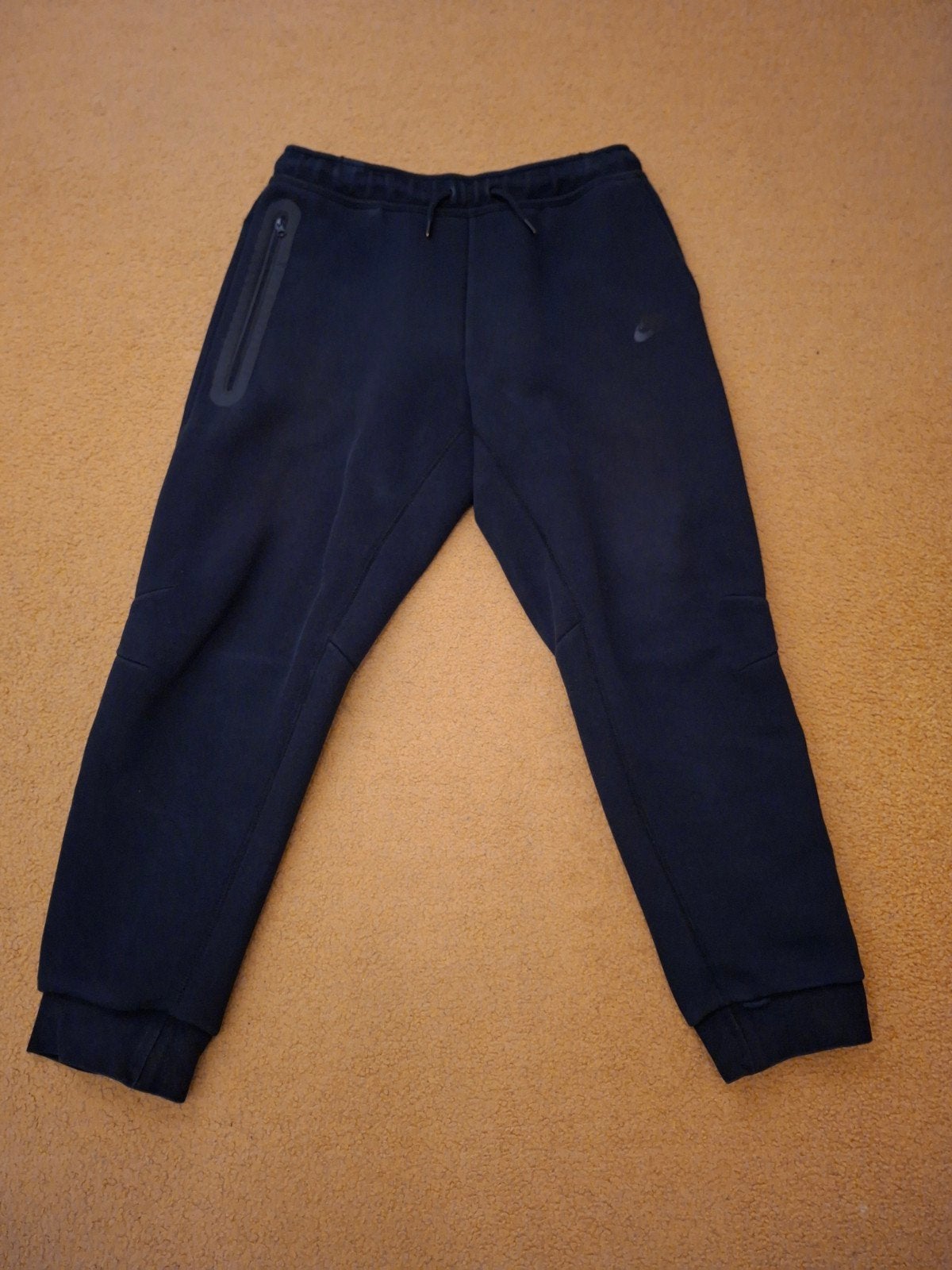 Nike tech fleece broek jongen XL, Broek, Ophalen of Verzenden, Zo goed als nieuw, Nike