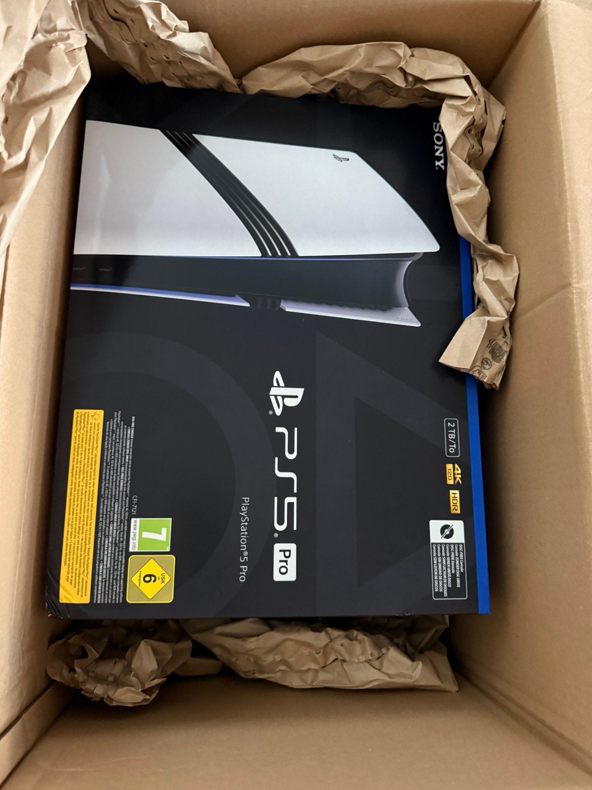 Sony playstation 5 pro 2 TB nieuw ongeopend met factuur, Ophalen, Nieuw