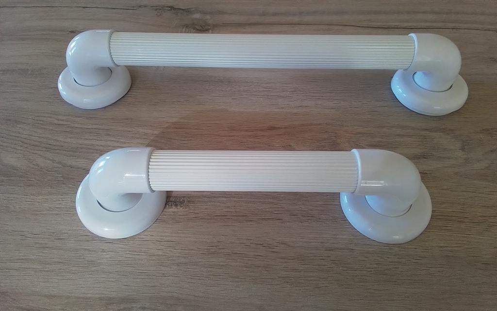 Wand beugels met ribbels., Diversen, Verpleegmiddelen, Ophalen