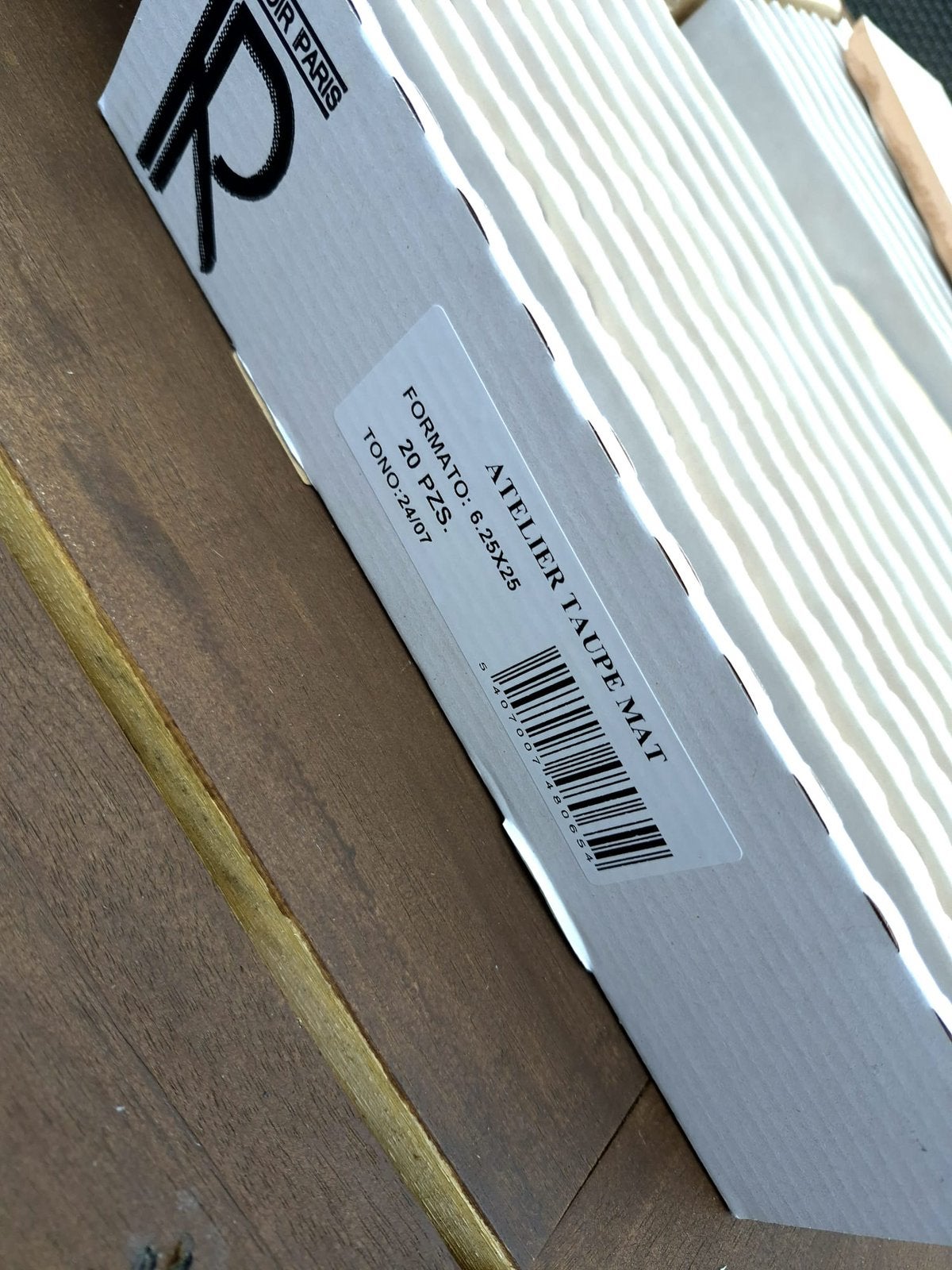 Wandtegels taupe mat, Ophalen, Zo goed als nieuw