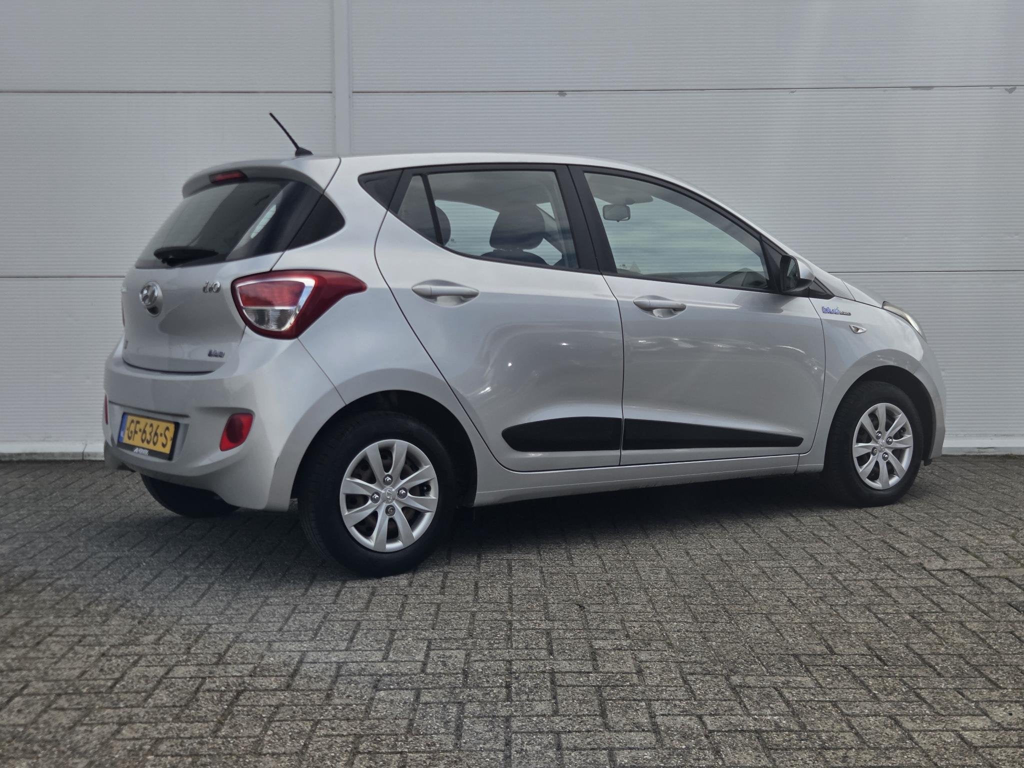 Hyundai i10 1.0i i-Motion Comfort / Airco / Cruise control, Auto's, Voorwielaandrijving, Euro 5, Stof, Gebruikt