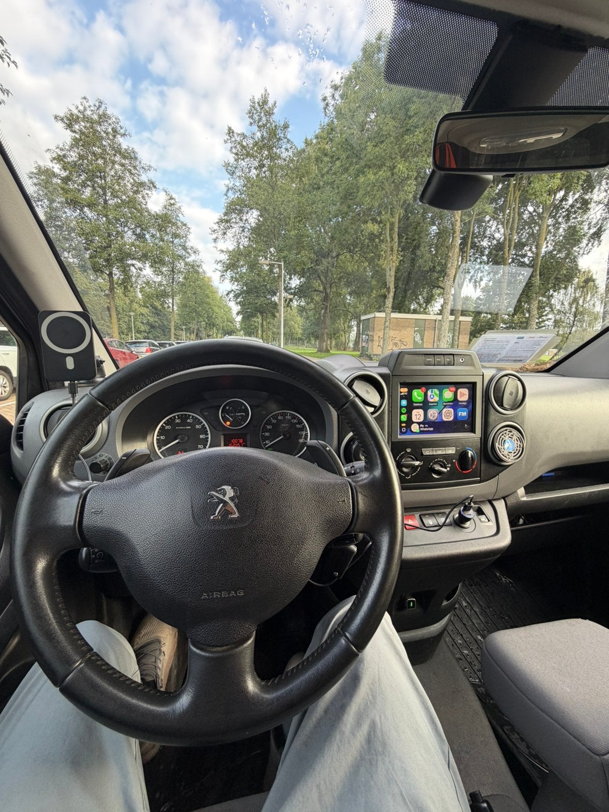 Peugeot Partner New GB 120 L1/H1 1.6 Bluehdi 100pk S&S Etg6, Euro 6, 4 cilinders, 700 kg, 24 km/l