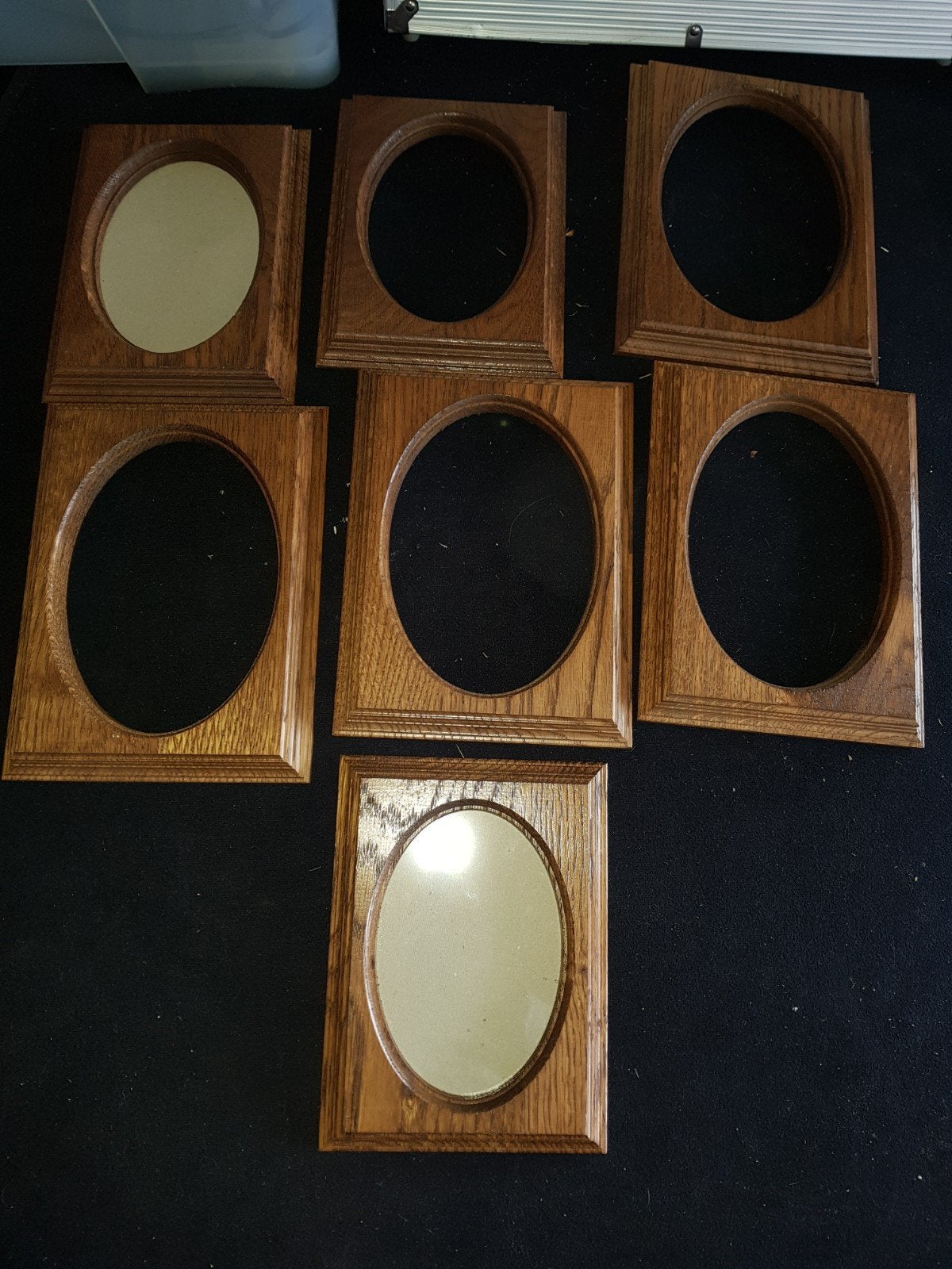 Set van 7 houten fotolijstjes met ovale opening, Huis en Inrichting, Minder dan 50 cm, Gebruikt, Ophalen of Verzenden, Minder dan 50 cm