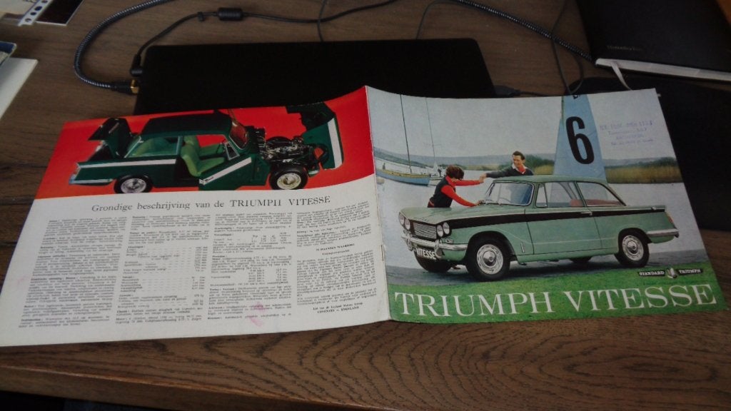 Folder  TRIUMPH  VITESSE, Verzenden, Zo goed als nieuw, Overige merken