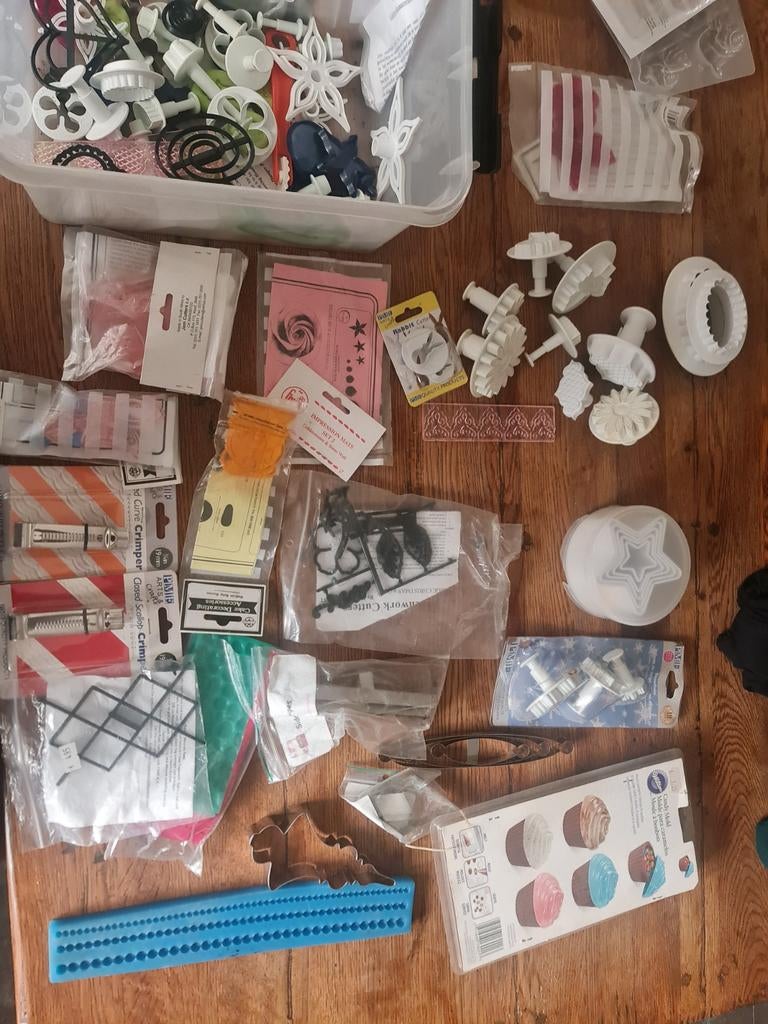 Oa PME Wilton Cutters, Mallen uitstekers voor Taart/Cupcakes, Ophalen of Verzenden, Gebruikt, Taarten of Cupcakes, Bakvorm