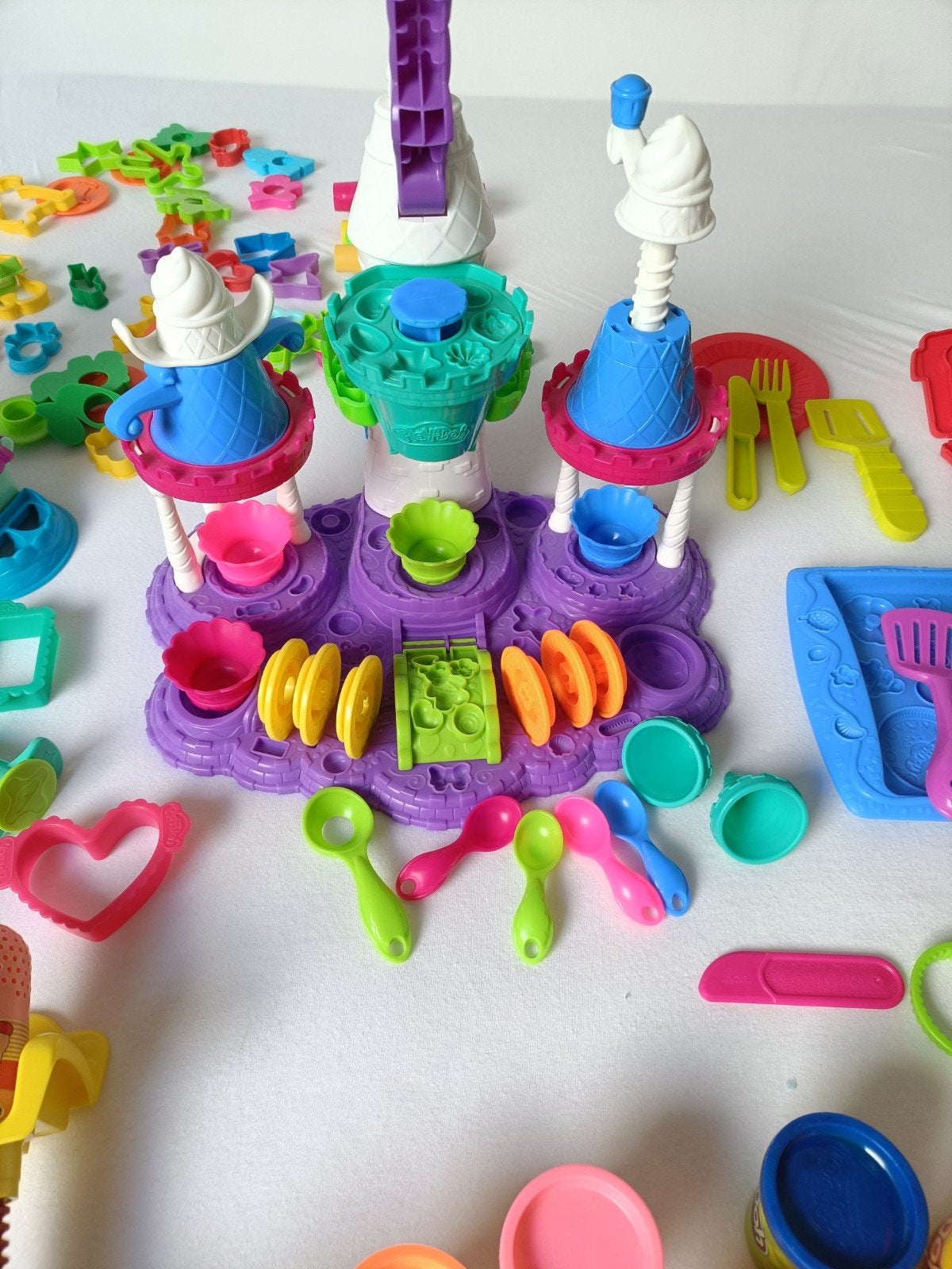 Grote Play-Doh set met veel klei en accessoires, Ophalen, Gebruikt, Bouwen
