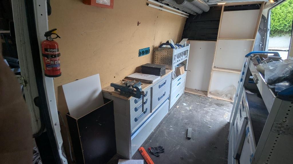 complete bedrijfswageninrichting met lades en schappen, Ophalen, Gebruikt