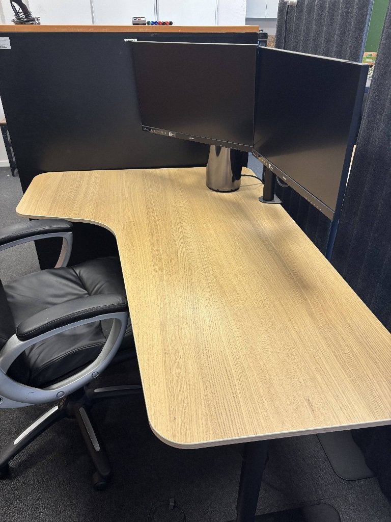 Bureau, Ophalen, 160 cm, Gebruikt, Hout