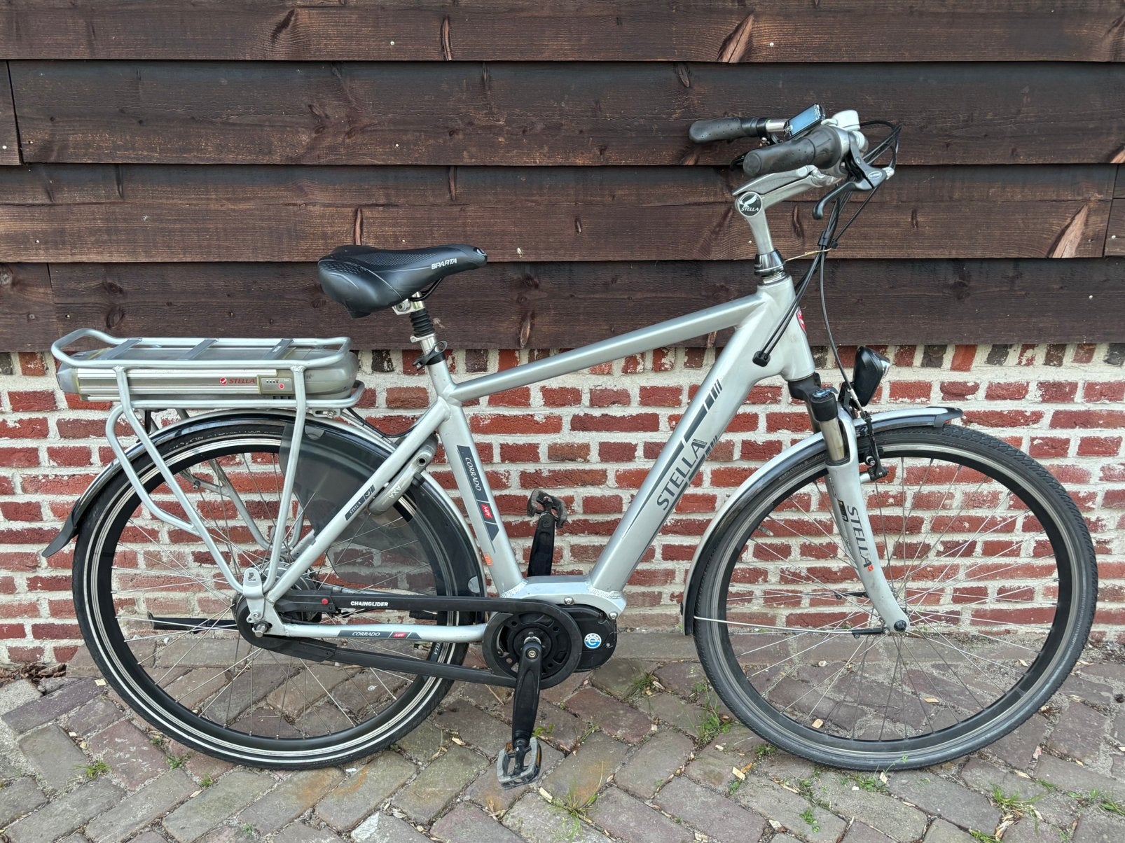 Nette Stella Corrado mpf elektrische herenfiets middenmoter, Fietsen en Brommers, Fietsen | Heren | Herenfietsen, Zo goed als nieuw