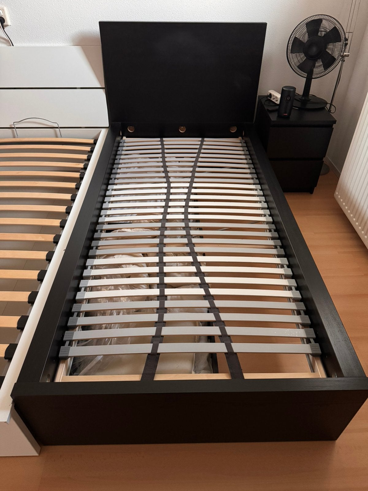 IKEA Bed 90 x 200 cm met laden, Ophalen, 90 cm, Eenpersoons, Zwart