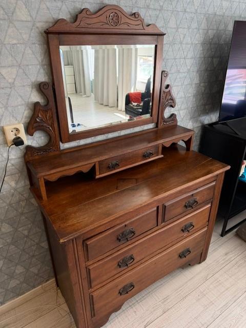 Schattige antieke buffetkast met spiegel, Ophalen, Gebruikt, 100 tot 150 cm, Antiek, Vintage