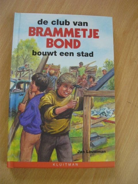 De club van Brammetje Bond bouwt een stad, Jan Louwman, Ophalen of Verzenden, Zo goed als nieuw, Fictie algemeen