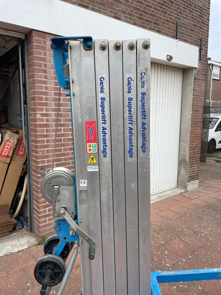 Genie Superlift Advantage SLA-25 Materiaallift kanaallift, Ophalen, Zo goed als nieuw