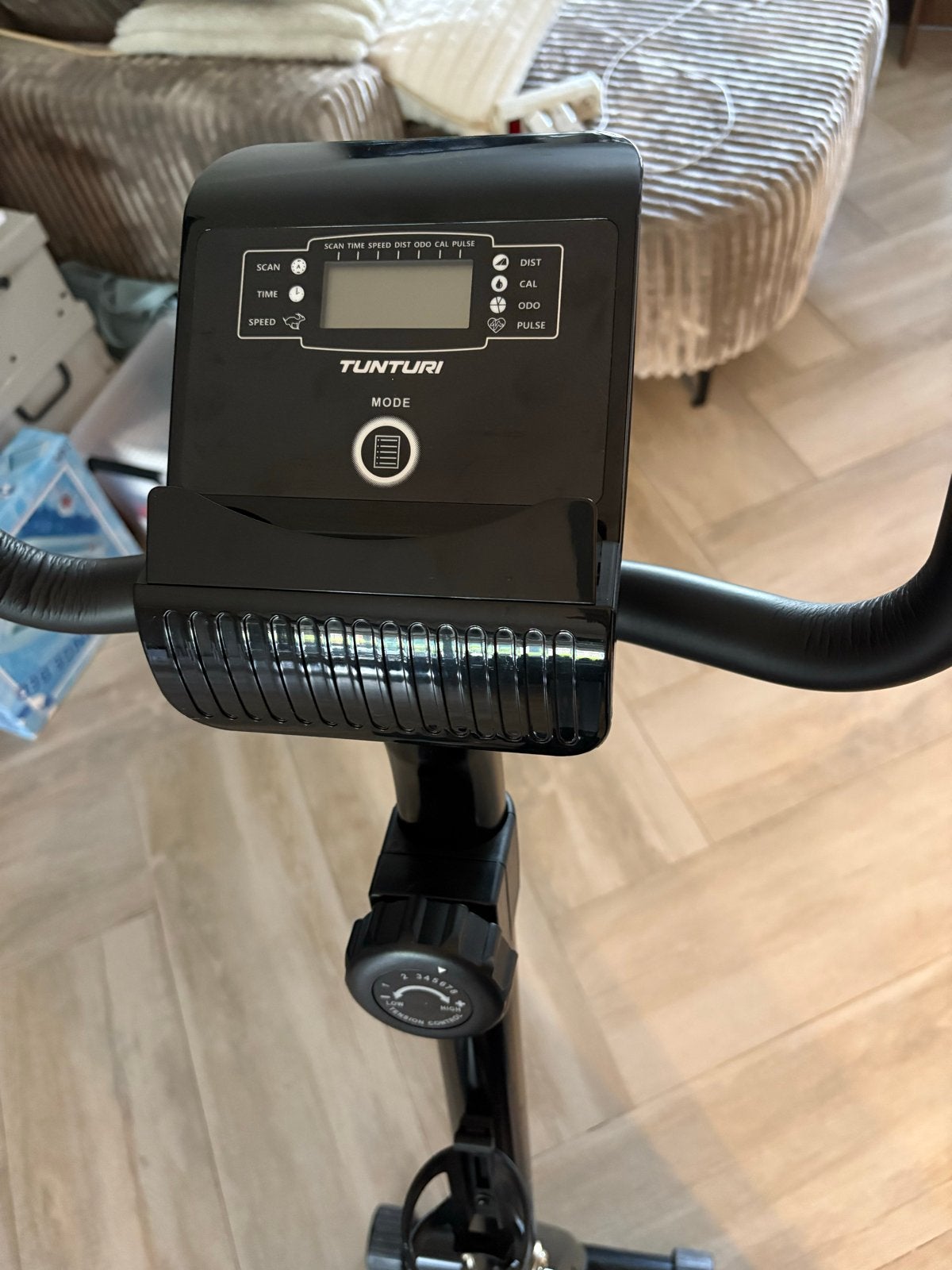 Tunturi FitCycle 20 Hometrainer - Zo goed als nieuw, Sport en Fitness, Fitnessapparatuur, Ophalen, Zo goed als nieuw, Metaal, Benen
