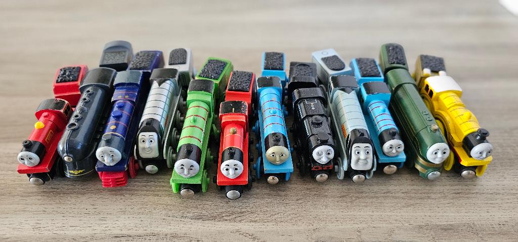 Thomas de trein Houten Treinen Met tender, Ophalen of Verzenden, Zo goed als nieuw