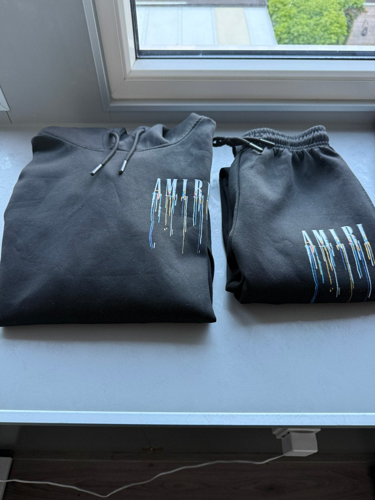 Amiri pak - Zwart trainingspak met kleurrijke print, Ophalen of Verzenden, Zo goed als nieuw, Overige maten
