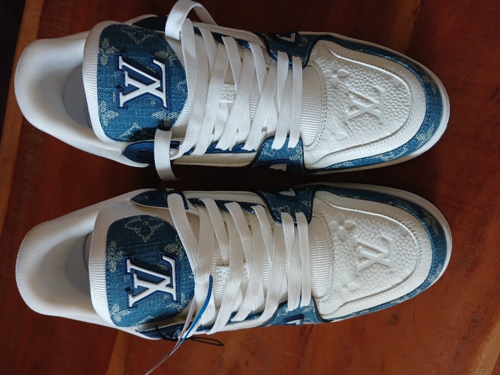 Louisvuitton schoenen - ongedragen, Kleding | Heren, Schoenen, Ophalen of Verzenden, Nieuw