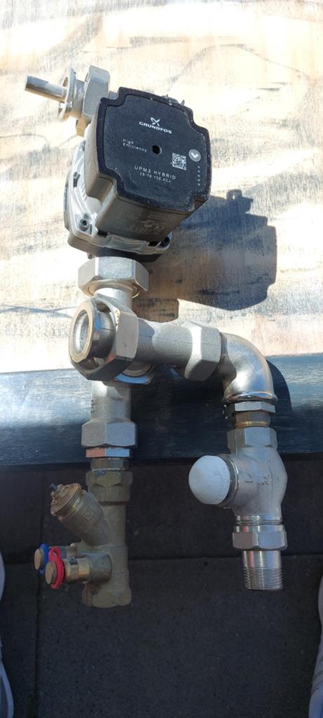 Grundfos UPM3 Hybride Pomp - High Efficiency, Ophalen of Verzenden