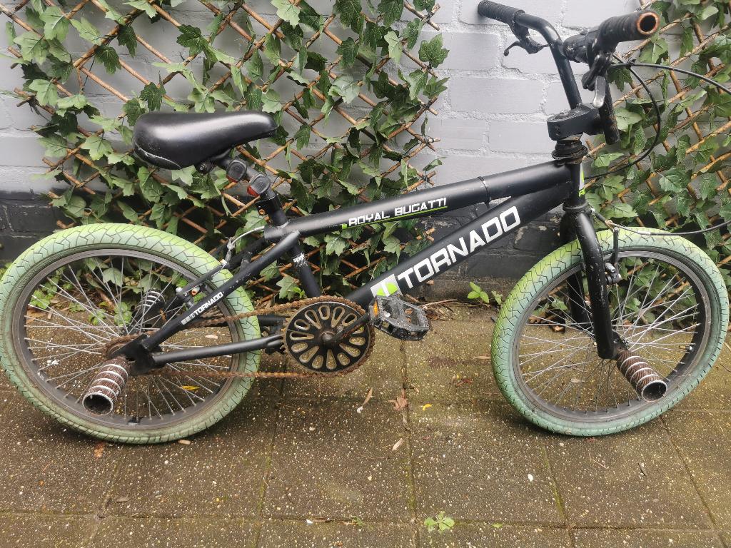BMX Tornado Royal Bugatti, Fietsen en Brommers, Gebruikt, Staal, Velgrem, 20 tot 24 inch