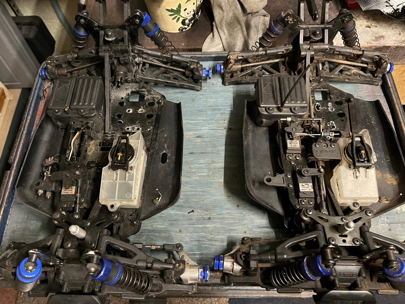 Kyosho voor onderdelen of opmaak 2 stuks, Ophalen, Gebruikt, Nitro, Onderdeel