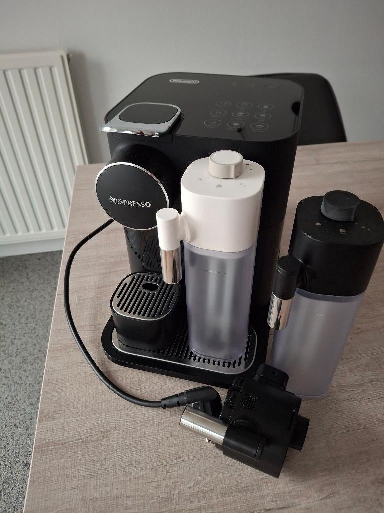 Nespresso De'longhi Gran Lattissima, Ophalen, Gebruikt, Koffiemachine, 1 kopje
