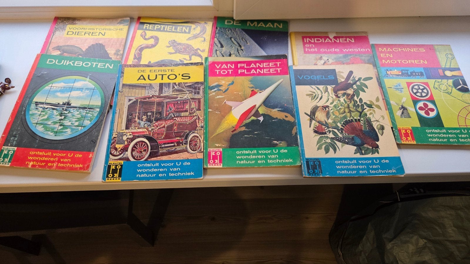 Collectie Ontsluit voor U de wonderen van natuur en techniek, Boeken, Ophalen, Gelezen