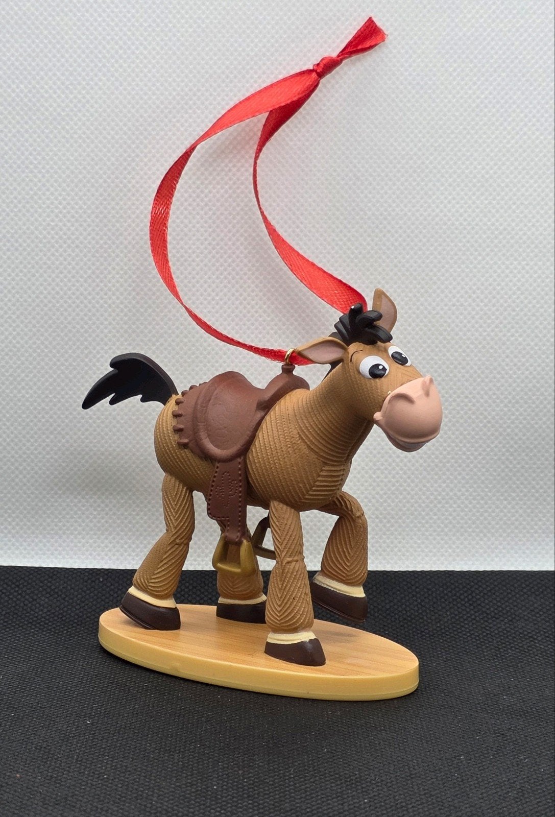 Disney Bullebeest Bull's Eye kerst ornament hanger kerstbal, Ophalen of Verzenden, Nieuw