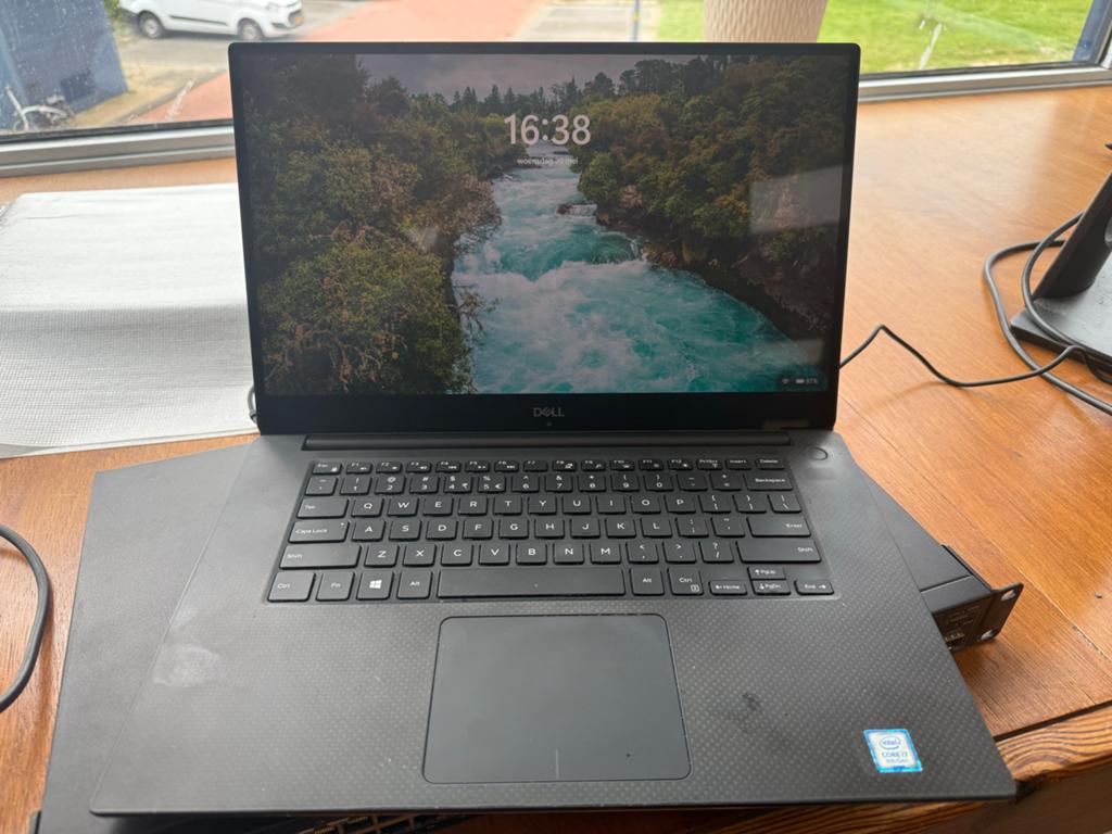 Dell XPS Laptop, Ophalen, Gebruikt, 2 tot 3 Ghz, Met videokaart