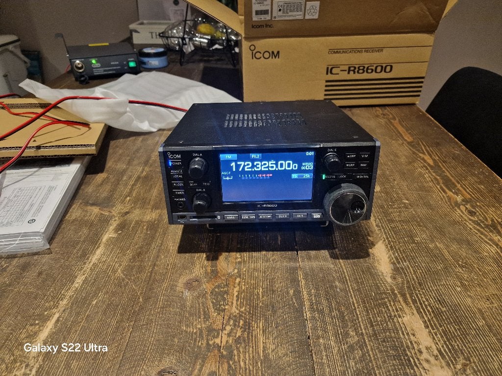 icom IC R-8600, Telecommunicatie, Ophalen of Verzenden, Zo goed als nieuw, Ontvanger