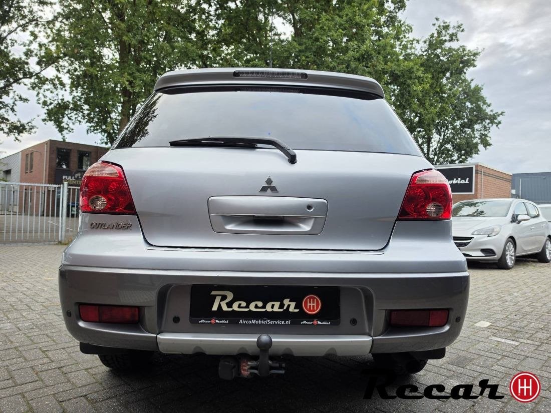 Mitsubishi Outlander Sport - 2.0 Invite+/157Nap/Pdc/Xenon/Ca, Voorwielaandrijving, 136 pk, 1415 kg, Handgeschakeld