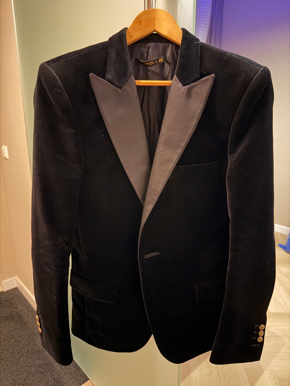 Balmain Paris Velvet Colbert Maat S, Ophalen of Verzenden, Zo goed als nieuw, Maat 46 (S) of kleiner, Zwart