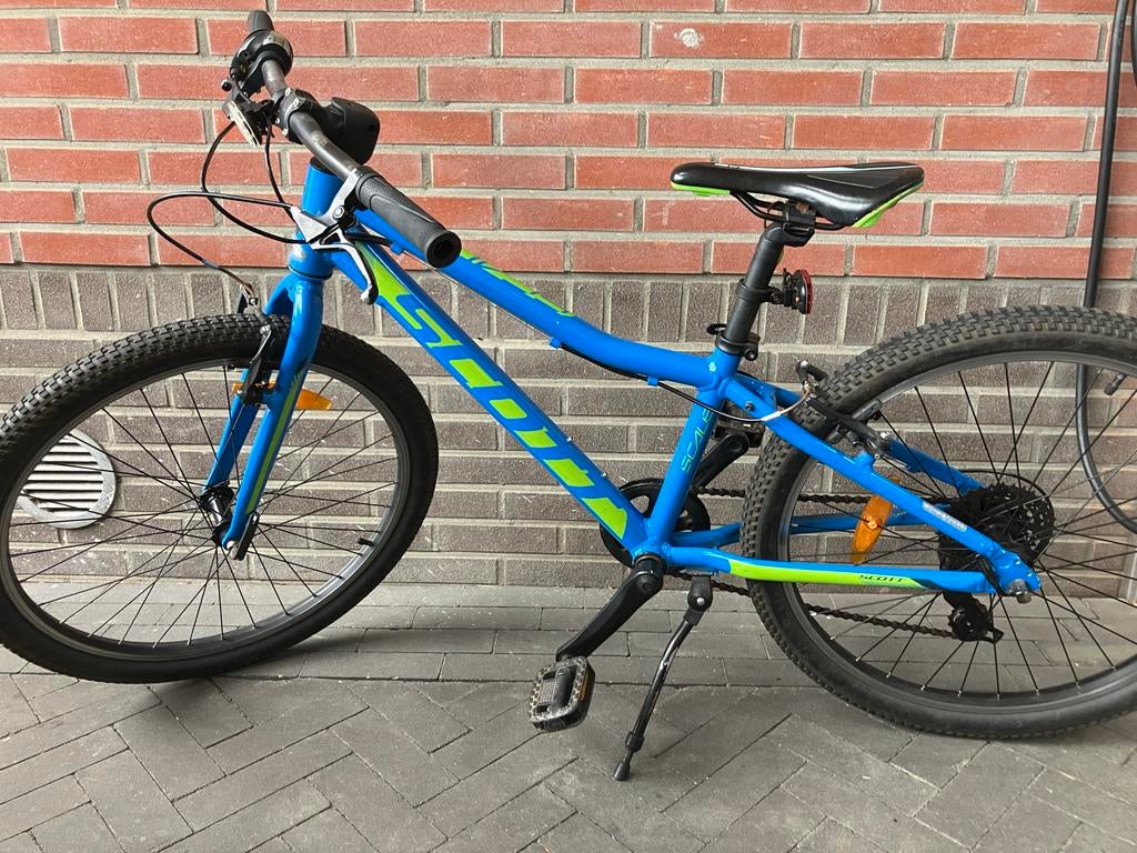 Scott Scale 24 inch kinderfiets - Blauw/Groen, Ophalen of Verzenden, Gebruikt, Velgrem, 20 inch of meer