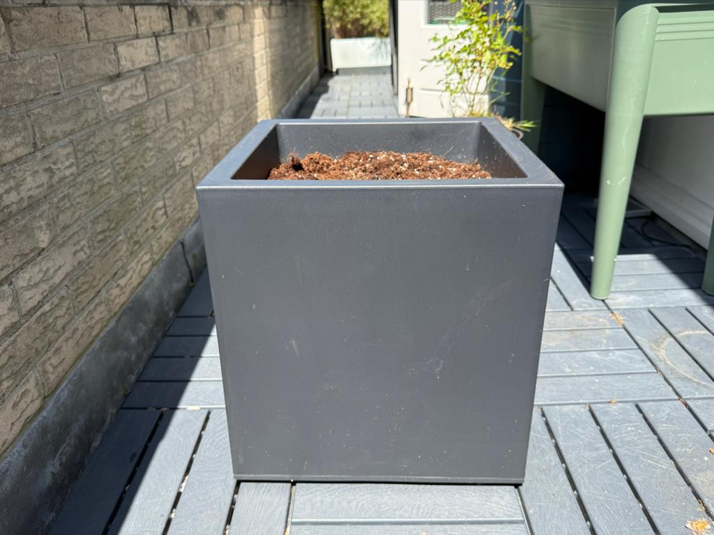 Elho zwarte vierkante plantenbak, groot, Tuin en Terras, Bloembakken en Plantenbakken, Ophalen, Kunststof, Gebruikt, Minder dan 60 cm