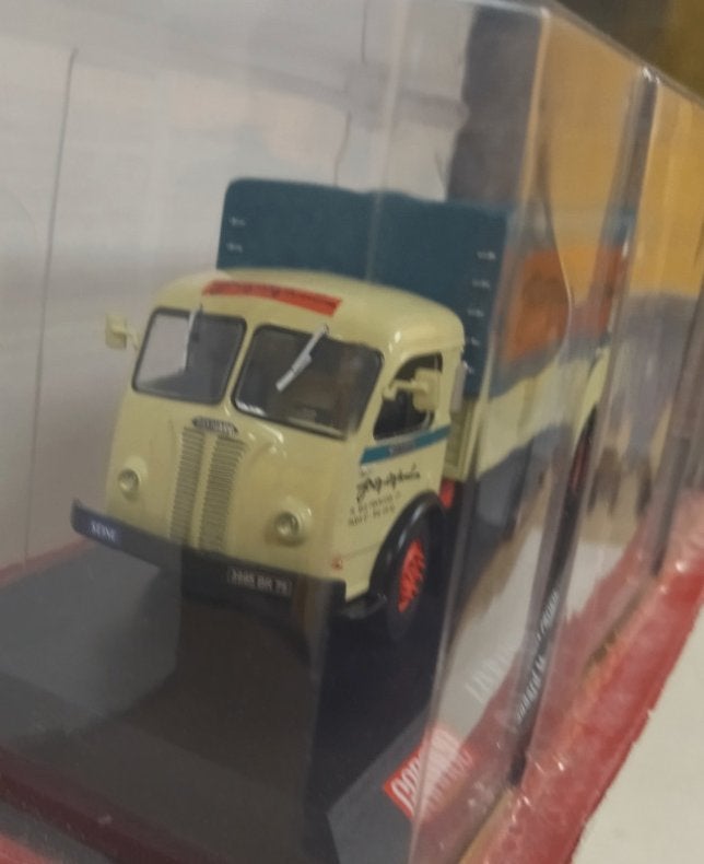 Panhard Movic Profilafroid 1/43 SERIE GARAGE MODERNE # 5, Hobby en Vrije tijd, Verzenden, Nieuw, Auto, Overige merken