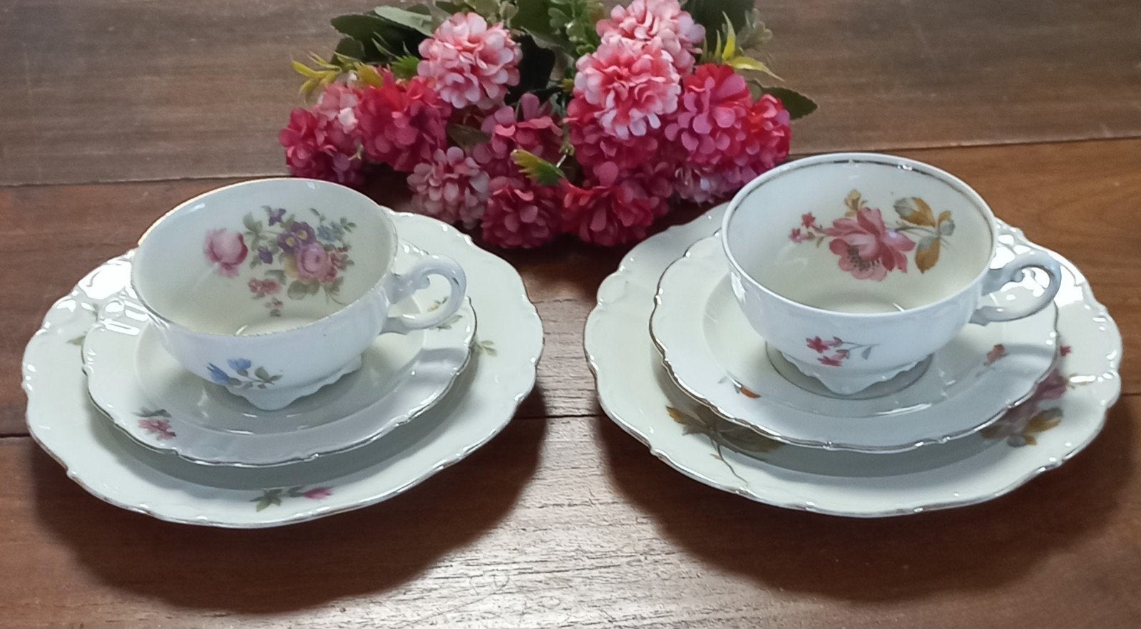 Set van 2 brocante ontbijtsetjes, pastelbloemen, Schweig&Co, Ophalen of Verzenden