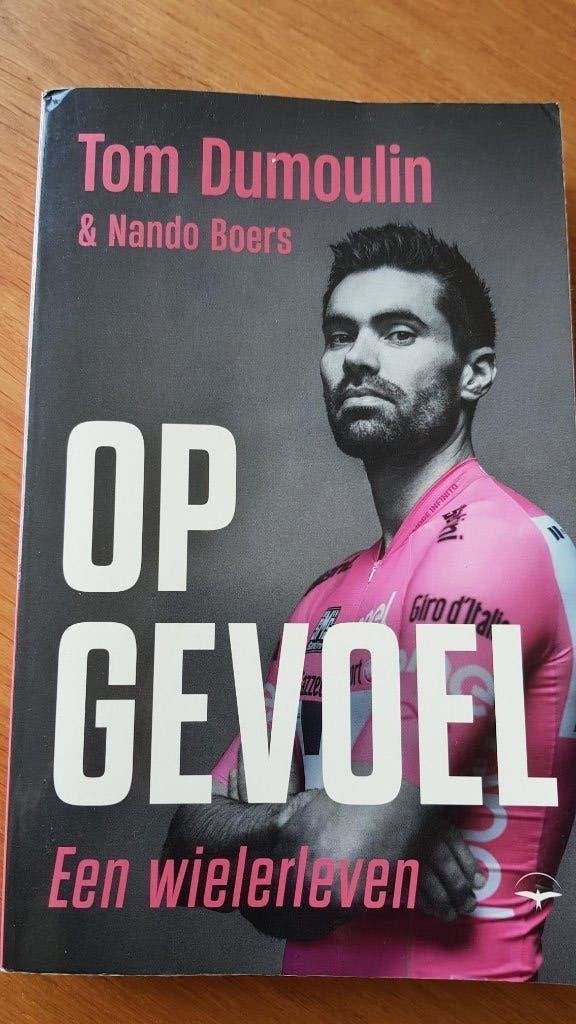 Op gevoel  Tom Dumoulin, Boeken, Ophalen of Verzenden, Gelezen, Nando Boers, Lopen en Fietsen