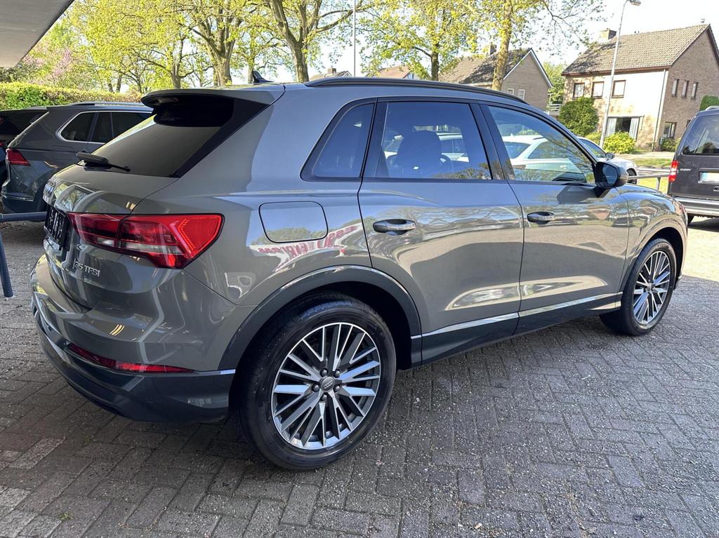 Audi Q3 35 TFSI S Line Led, Leer, ACC, Climat, Trekhaak, LM., Auto's, Audi, Voorwielaandrijving, 4 cilinders, 150 pk, 1435 kg