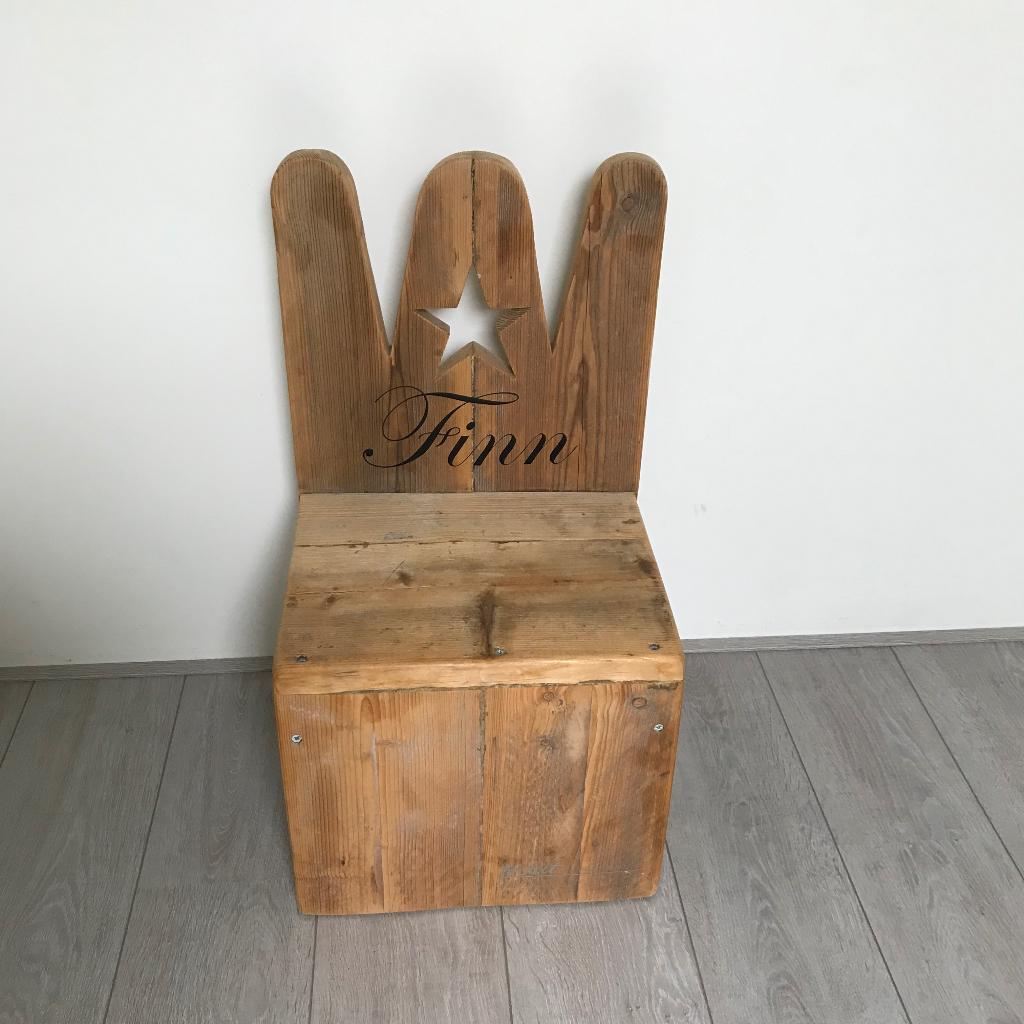 Steigerhouten stoeltje, Kinderen en Baby's, Kinderkamer | Tafels en Stoelen, Ophalen of Verzenden, Gebruikt, Stoel(en)