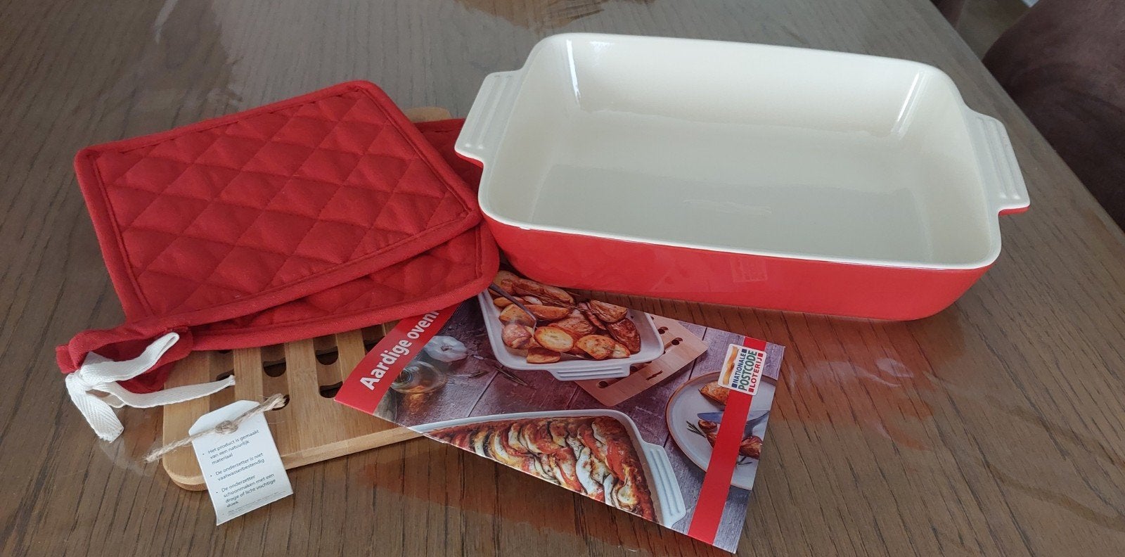 Ovenschaal+pannenlappen+onderzetter, Ophalen of Verzenden, Nieuw, Overige materialen, Overige typen