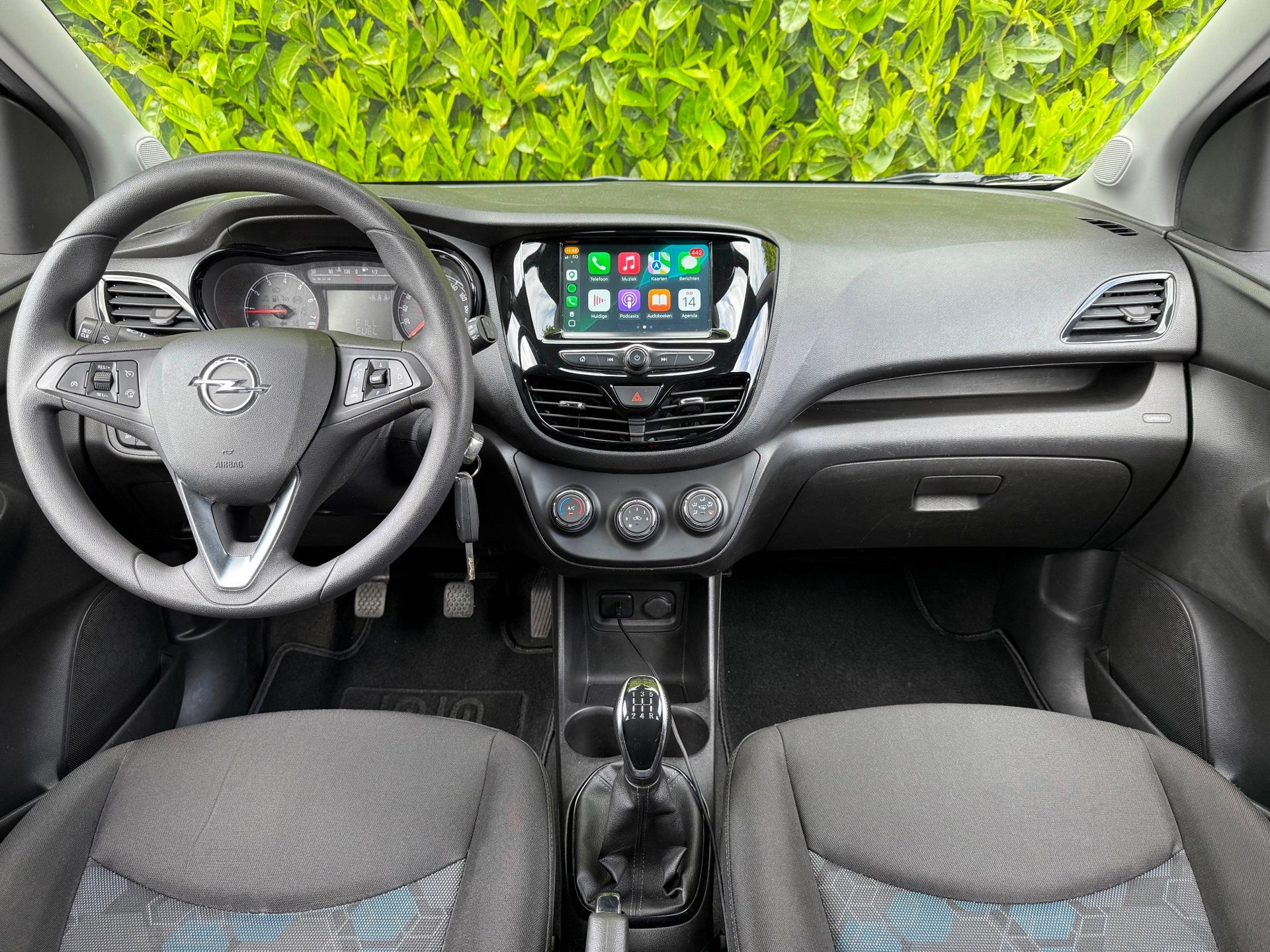 Opel KARL 1.0 Rocks Online Edition|AIRCO|CARPLAY|CRUISE|PDC, Auto's, Opel, Voorwielaandrijving, 839 kg, Stof, Origineel Nederlands