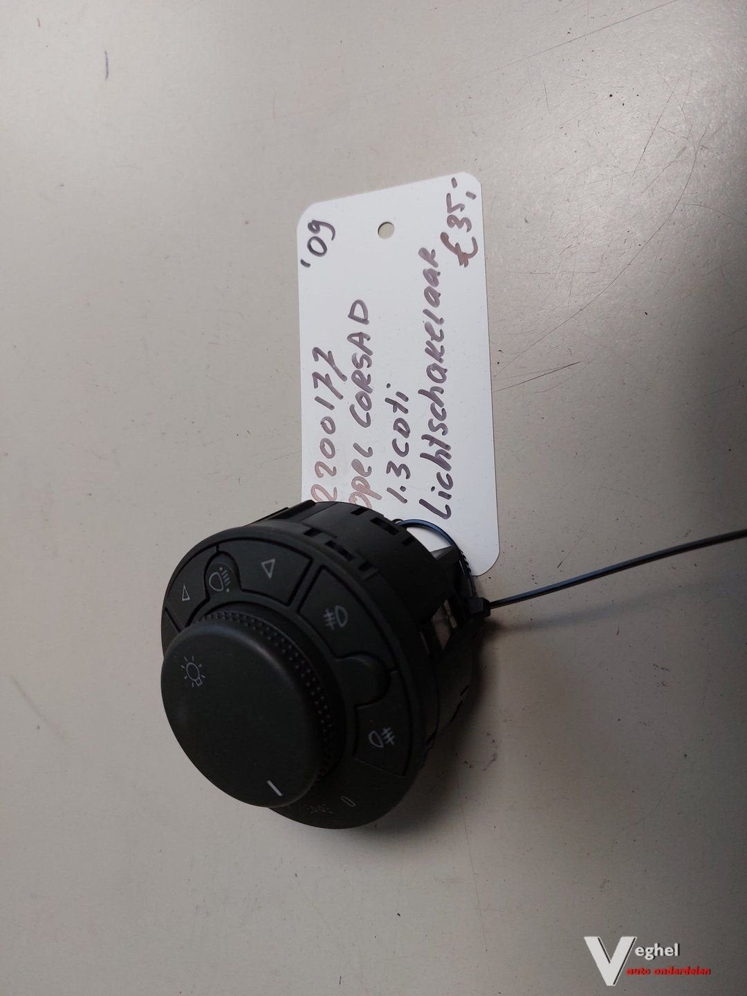 Opel Corsa D 1.3CDTI lichtschakelaar '09